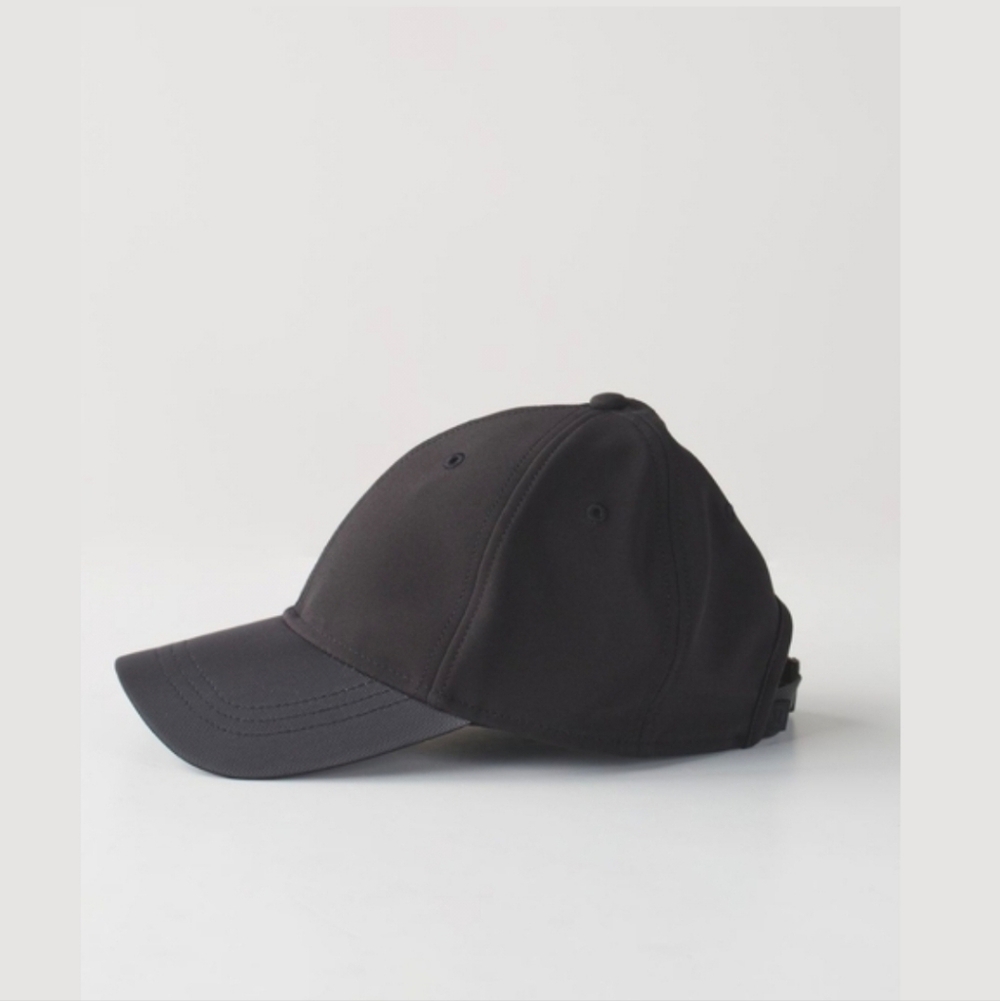 lululemon black baller hat